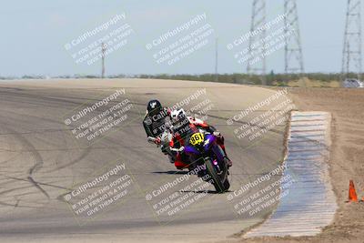 media/Jul-22-2022-TrackDaz (Fri) [[ca4971259a]]/Club Racers/2pm (Outside Grapevine)/